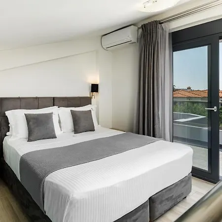 아파트 Ilis 니키티